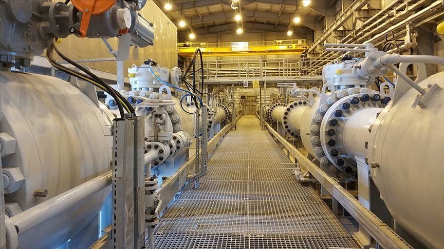 Цены на газ в Европе превысили 1200 долларов за тысячу кубометров.