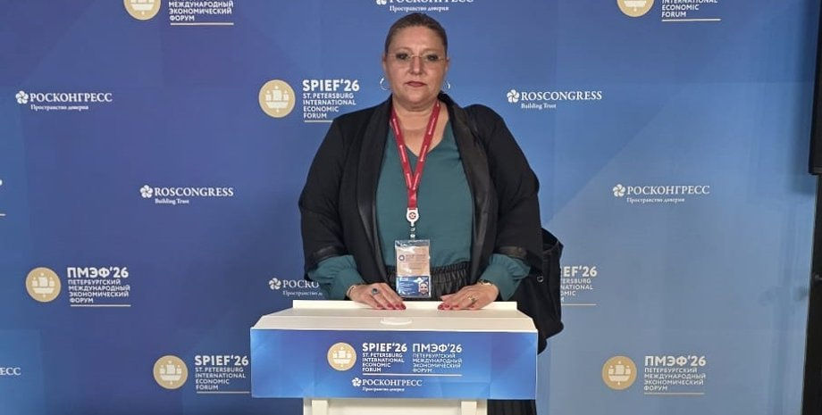 Диане Шошоакэ грозят санкции Европарламента за участие в форуме в России.