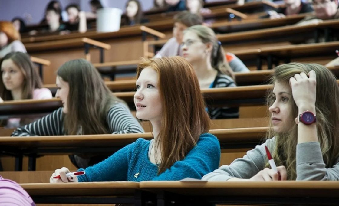В Молдове студенты предпочитают сферы бизнеса, управления и права.