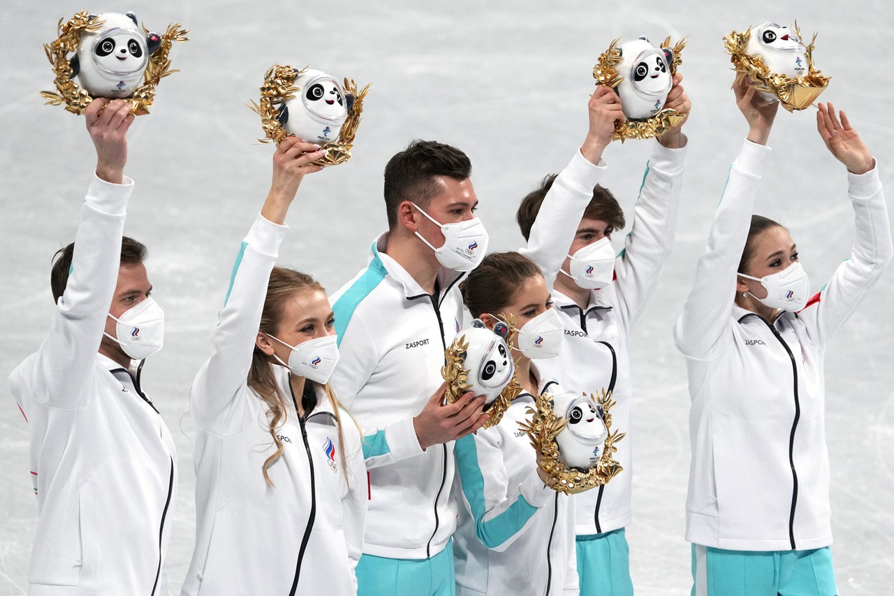 МОК не будет проводить церемонию награждения фигуристов на ОИ.