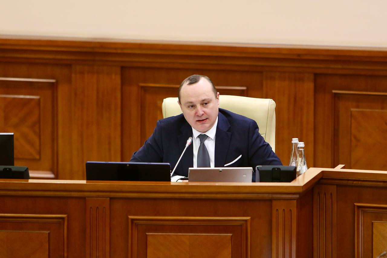 Batrîncea: Trebuie să recăpătăm controlul statului asupra sectorului bancar.