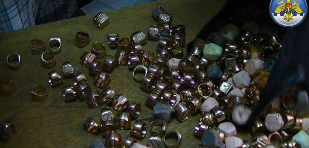 Inspectorii Serviciului Vamal au depistat 2 200 de inele, cu o greutate de 73 de kilograme. Foto: customs.gov.md