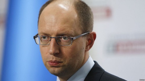 В Донбассе происходит прямая военная интервенция РФ, заявил премьер.