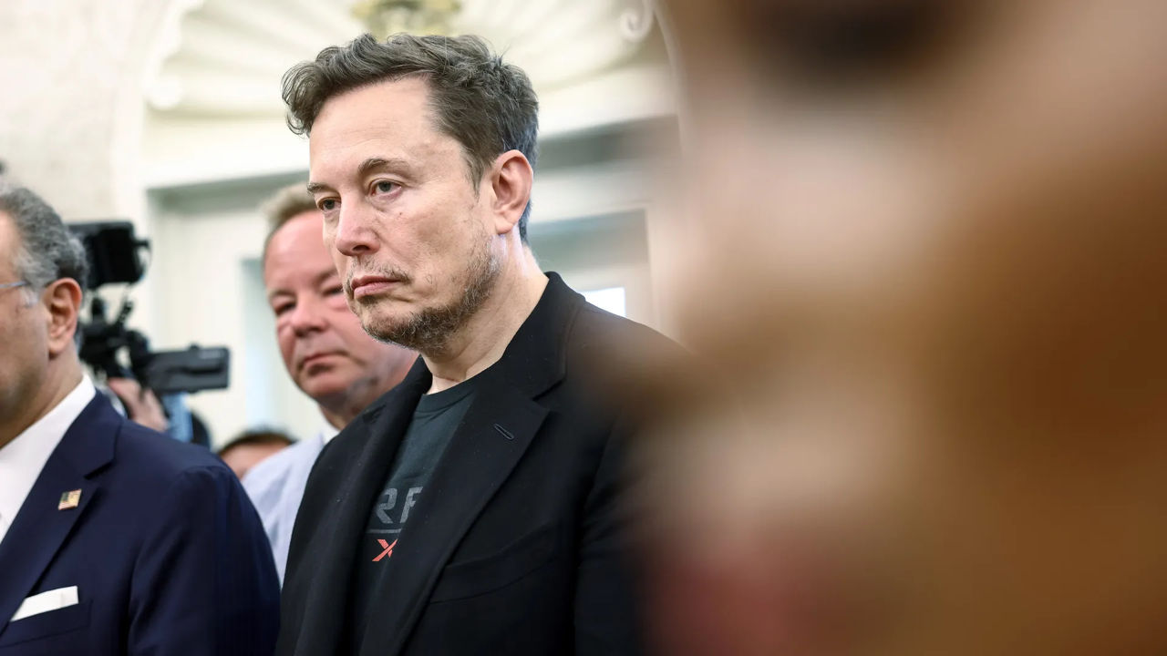 Elon Musk anunță că părăsește administrația Trump.