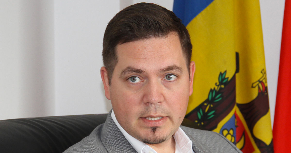 Ульяновский: Драгалин разрушила миф о честном правлении PAS.