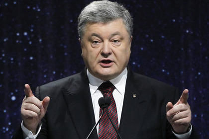 Порошенко прокомментировал решение России признать документы жителей Донбасса.