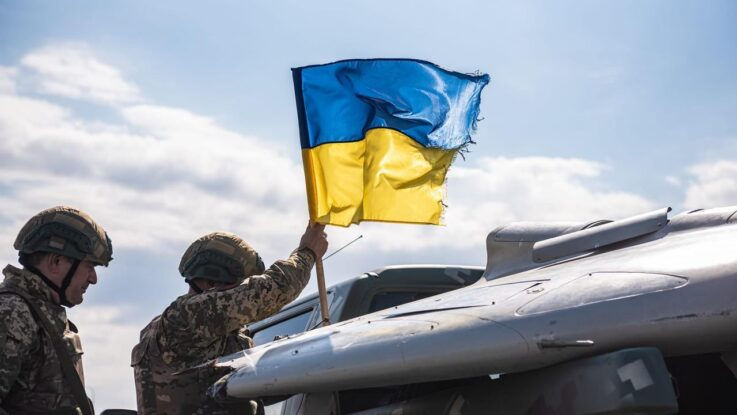 Британская разведка: На двух участках фронта на юге Украины активизировались бои.