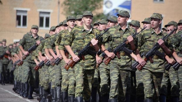 Polonia şi România devin în mod automat ţinte potenţiale ale Rusiei.