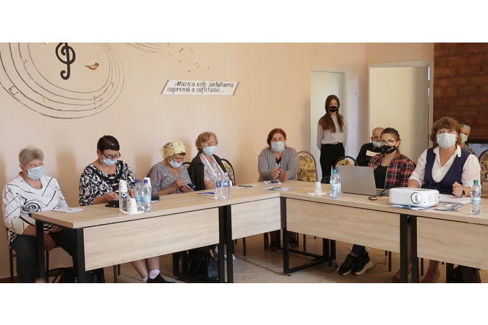 Пожилые люди смогут получить доступ к услугам НКСС по телефону.