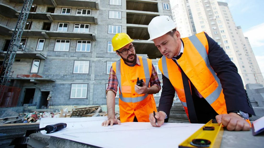 Строители ищут пути выхода из сложившегося кризиса.