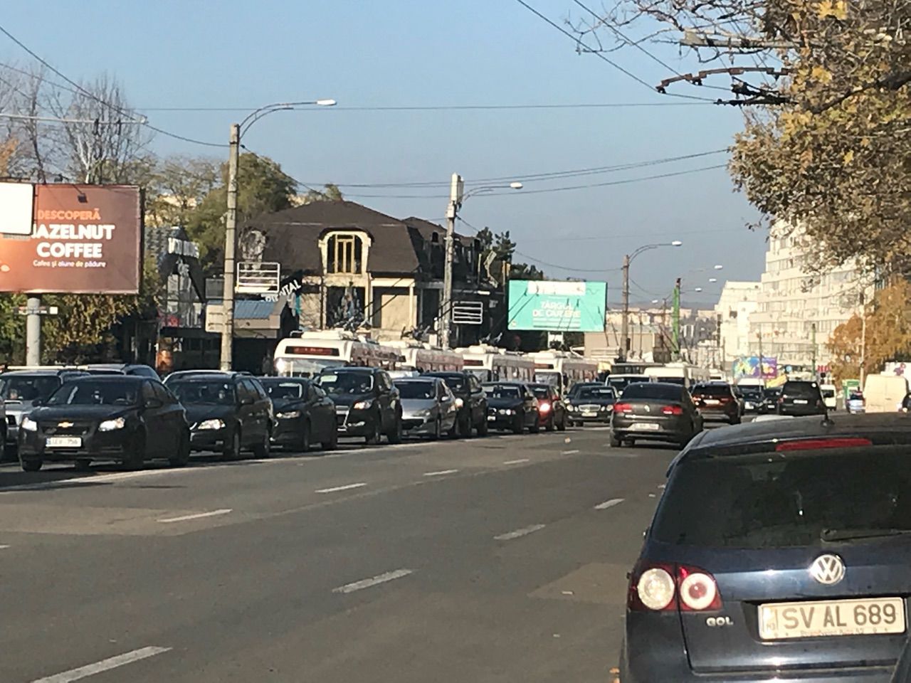 Accident în capitală. Zeci de troleibuze și mașini, în ambuteiaj