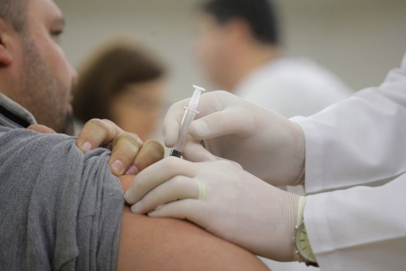 В Румынии идет вакцинация от гриппа.