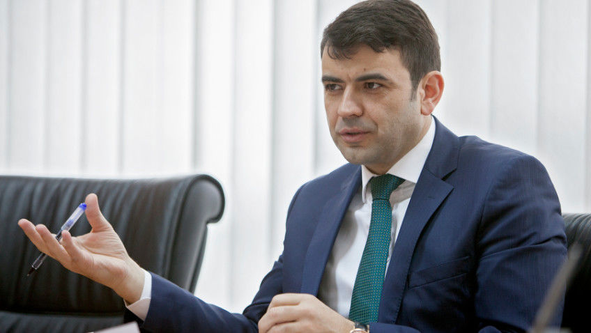 Chiril Gaburici a fost exmatriculat și de la Universitatea Slavonă. Foto: moldova24.info