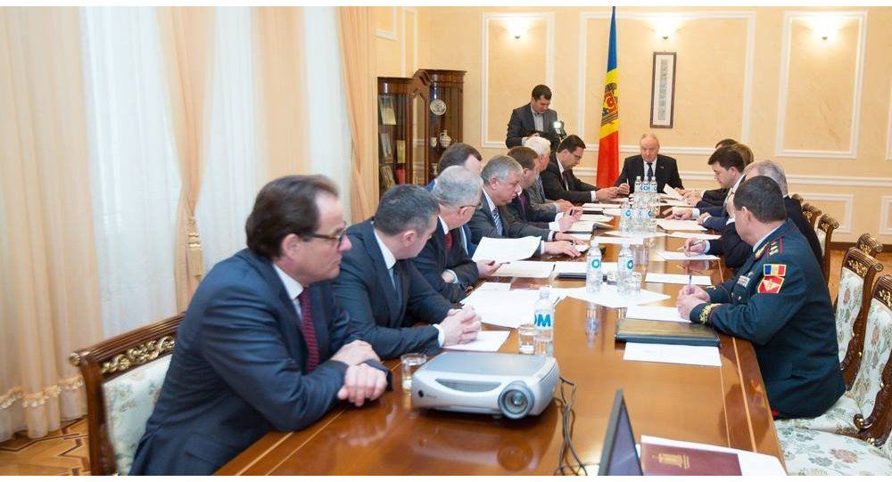 PLDM şi PSRM nu vor participa luni la consultările cu Preşedintele Nicolae Timofti.