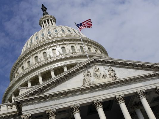 Acord în Congresul SUA pentru bugetul pe 2018, fără zidul lui Trump de la frontiera cu Mexicul.
