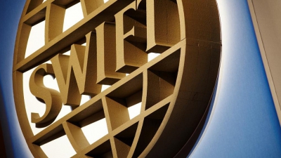 Prim-vicepremierul rus Igor Șuvalov și-a exprimat speranța că Rusia nu va fi exclusă din sistemul de plăți interbancare Swift.