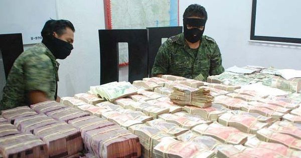 Mai multe state americane permit crearea unei societăți fără să fie nevoie să se dezvăluie identitatea reală a deținătorului.