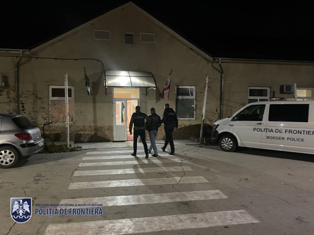 Граждан Молдовы и подданного Ирака задержали за организацию нелегальной миграции.