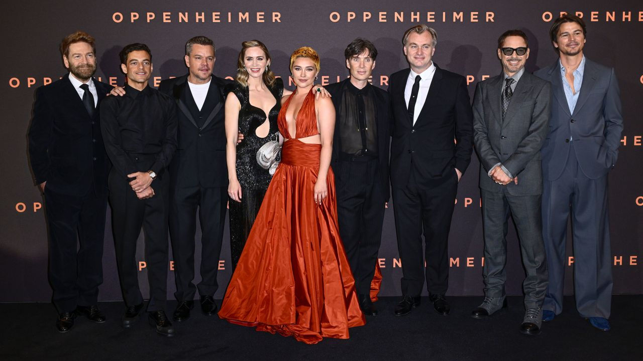 Актеры фильма «Оппенгеймер» ушли с премьеры после объявления забастовки.