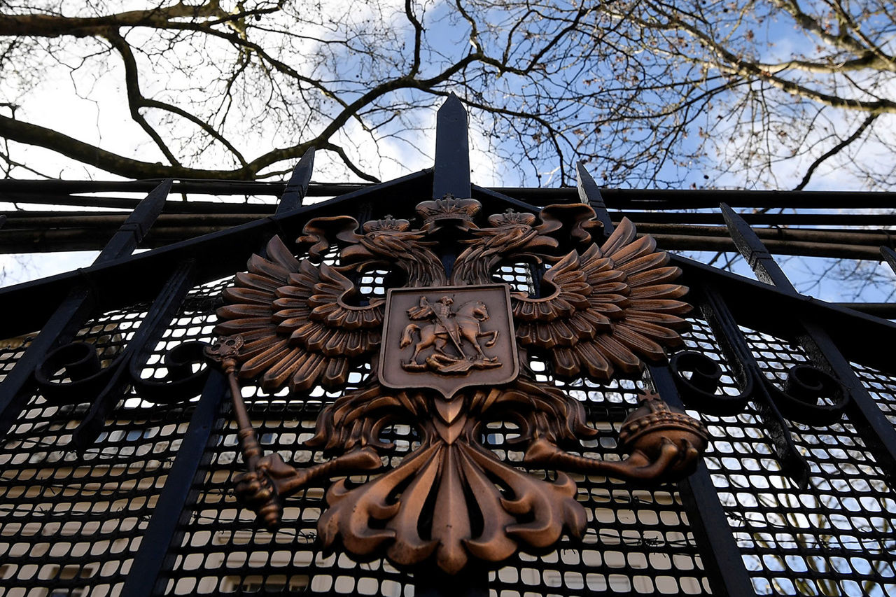 Италия, Дания и Швеция высылают российских дипломатов.