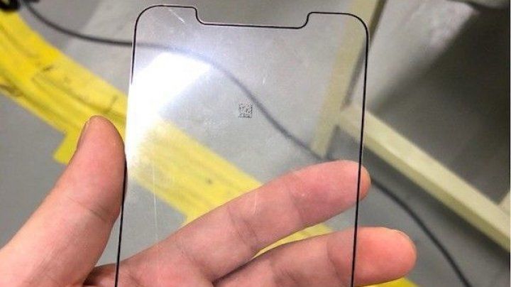 Apple ar putea lansa un model iPhone X Plus cu ecran de 6.5.