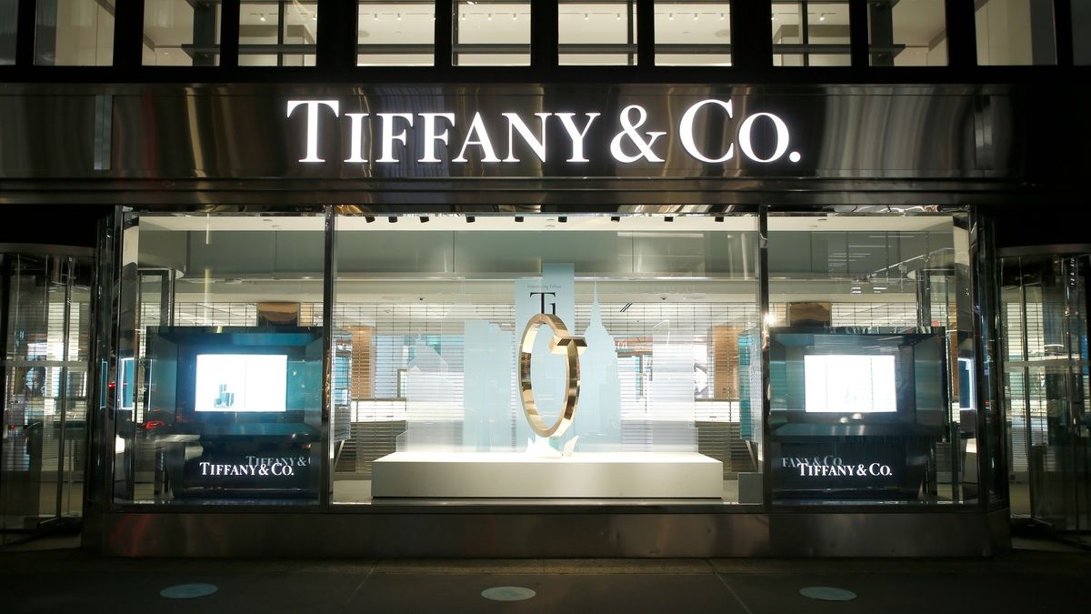 Tiffany увеличила продажи до рекордного уровня.