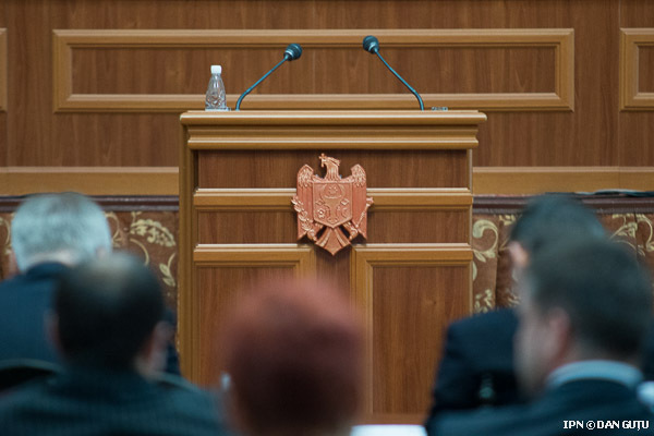 Проект нового Регламента парламента содержит ряд изменений в законодательной деятельности. Фото: ipn.md
