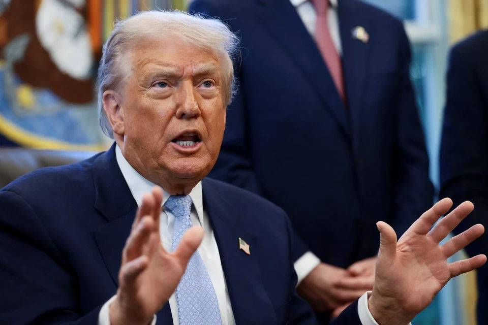 Трамп: Я никогда не был на зараженном острове Эпштейна.