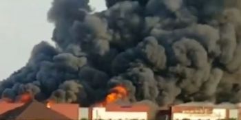 Expertiza incendiului de la depozitul stins după aproape 70 de ore. Foto: b1.ro
