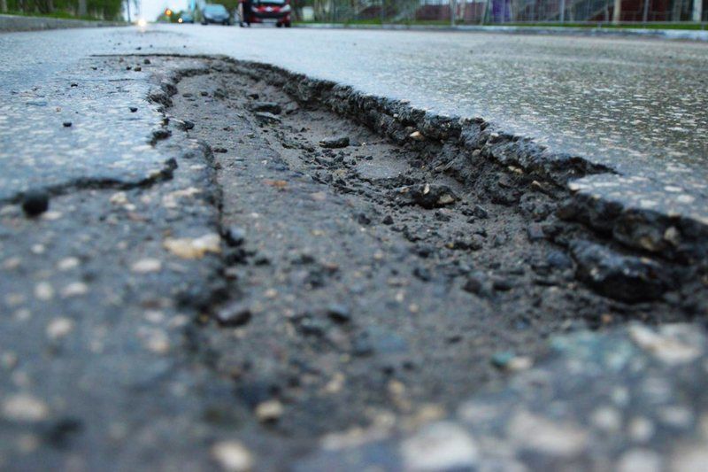 Социалисты: Мэрия теряет миллионы из-за некачественного ремонта дорог 