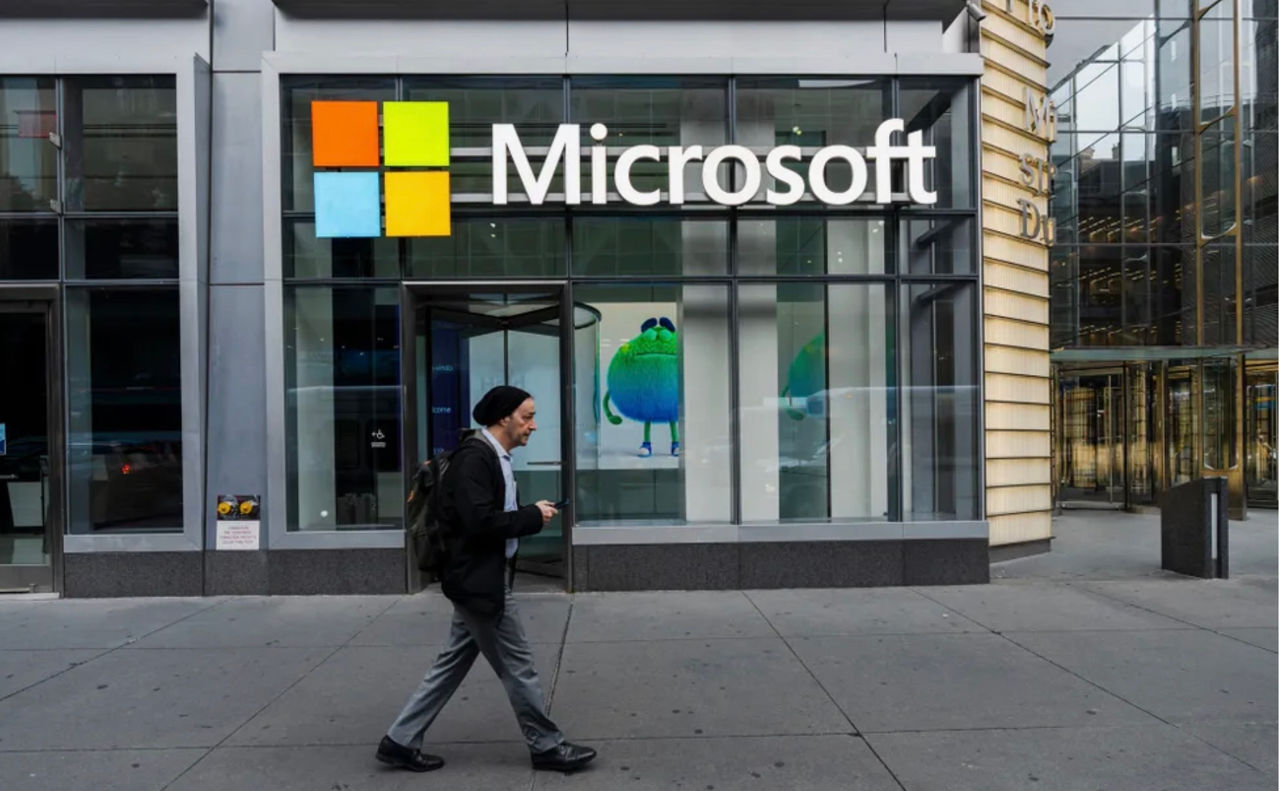Reuters: Microsoft уволила протестовавших против сотрудничества с Израилем.