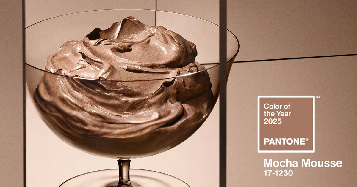 Pantone a numit culoarea anului 2025 - Mocha Mousse.