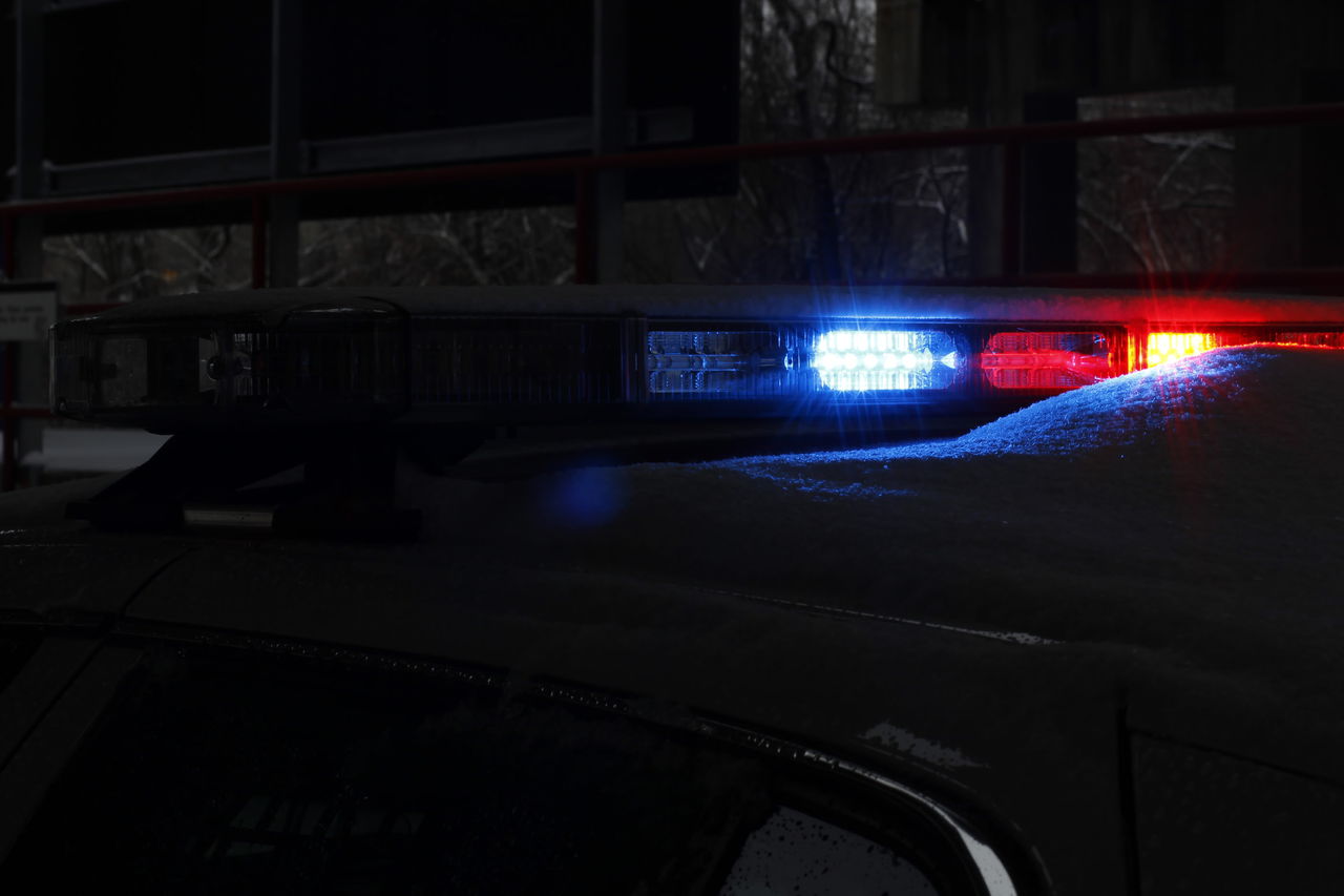 Accident grav la Cahul: O maşină de poliţie, răsturnată