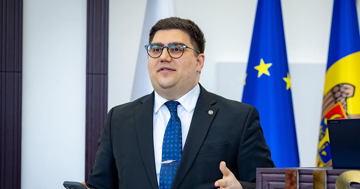 Cetățenii sunt îndemnați să declare noua reședință pentru a putea vota acolo unde locuiesc efectiv.
