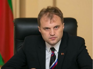 Liderul de la Tiraspol, Evgheni Șeviuk, afirmă că cea mai ușoară cale pentru soluționarea diferendului transnistrean este recunoașterea independenței regiunii în plan internațional.