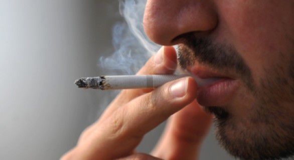 Copiii expuși indirect la fumul de țigară sunt mai susceptibili să sufere de exces de greutate și să aibă abilități cognitive mai sărace, conform unui studiu american citat Agerpres.