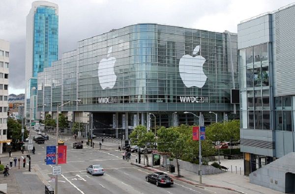 Суд признал Apple виновной в деле о безопасности iPhone 12.