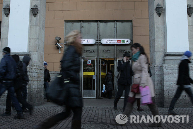 Станция метро "Площадь восстания" в Петербурге закрыта.