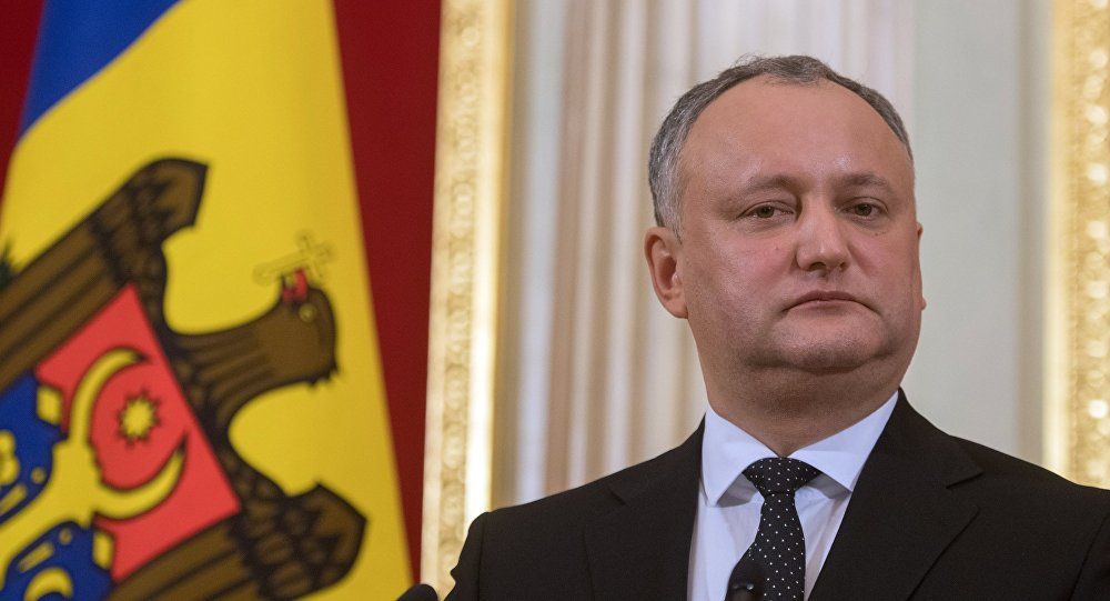 Додон надеется склонить парламентское большинство к смешанной системе.