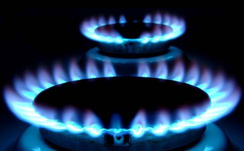 Consumatorii casnici ar putea plăti cu până la 30 de bani mai puţin pentru un metru cub de gaz. Foto: ziuaveche.ro
