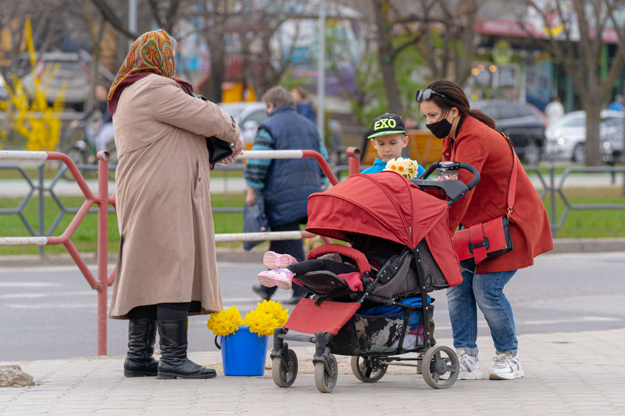 Синоптики прогнозируют в субботу до +25 градусов по Цельсию.