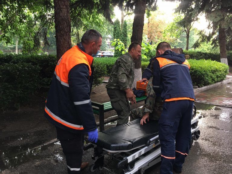 Полиция отрицает информацию об избиении манифестантов.