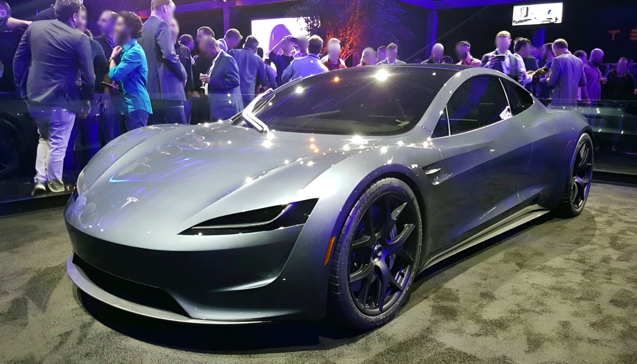 Tesla планирует начать серийное производство нового спорткара к 2025 году.