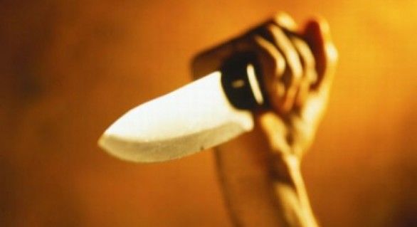 Un tânăr de 28 de ani a fost înjunghiat de amicul de pahar. 