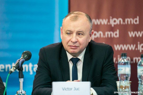 Директор Института юридических, политических и социологических исследований Виктор Жук.
