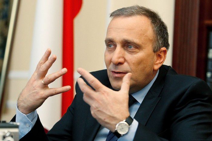 Он призвал румынские власти оказать большее политическое давление на власти Кишинева.