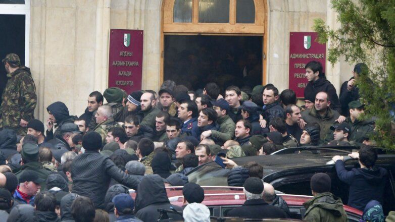 Переговоры властей Абхазии с оппозицией запланированы на 11 января.