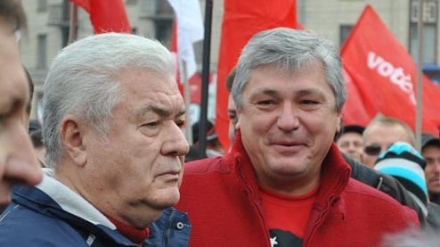 Воронин не стал говорить, где теперь занимается бизнесом его сын.