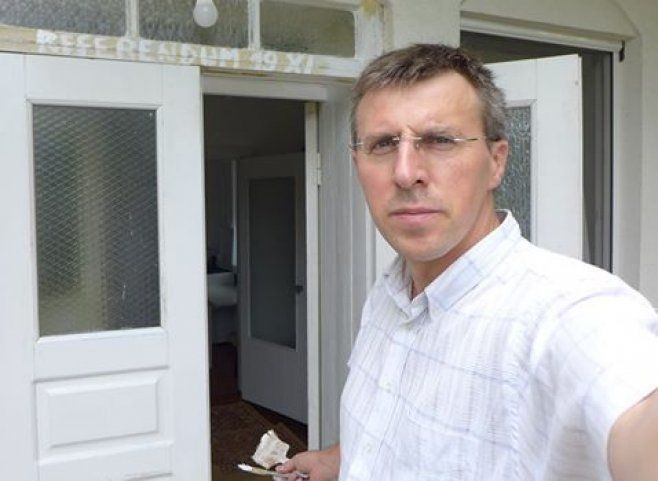 Trei scenarii pentru referendumul de mâine: Alegeri noi în mai sau Chirtoacă își păstrează mandatul