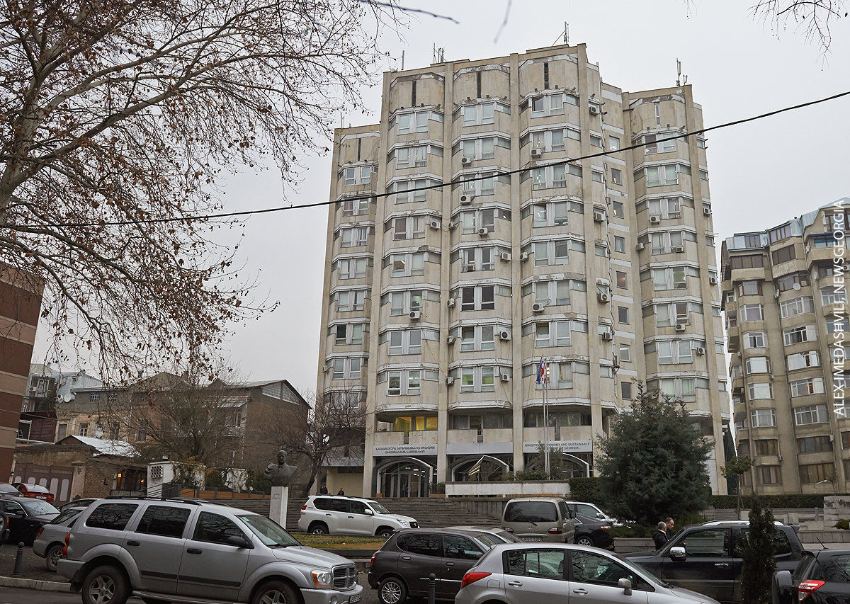 Здание площадью 11,3 тысячи квадратных метров приобрело физическое лицо